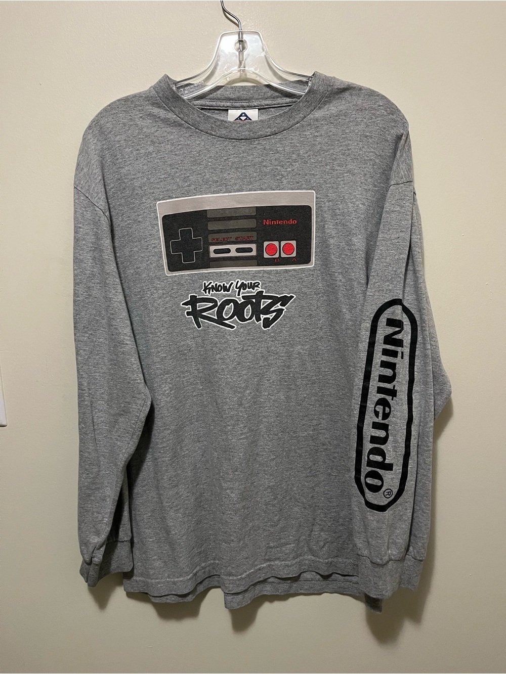 Vintage Nintendo longsleeve